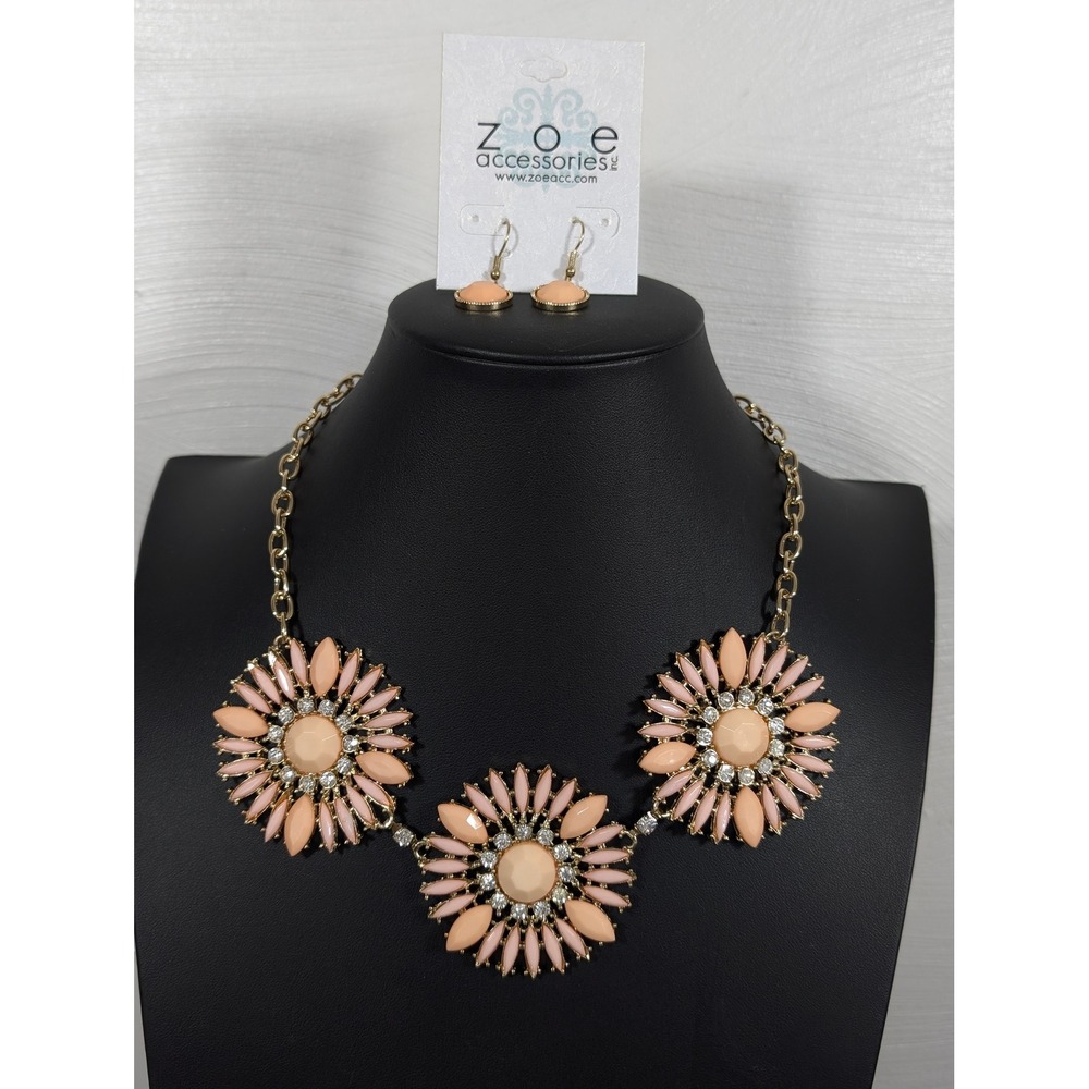 Zoe Accessories Peach Pink Gold Tone Floral Statement Necklace & Earring Set New